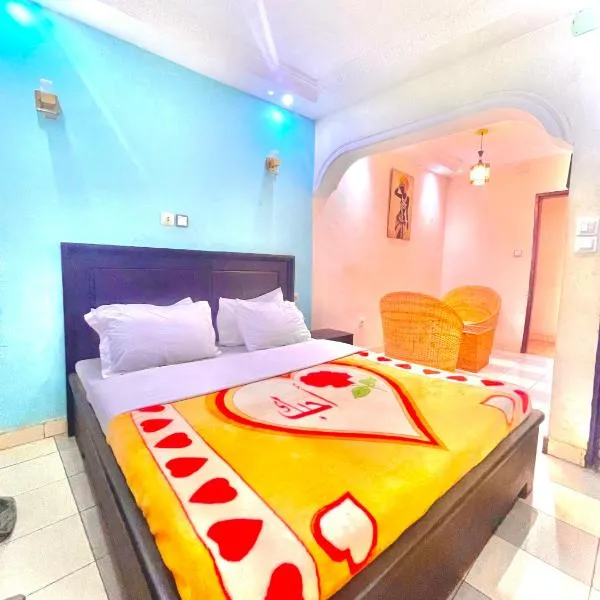 Linda hôtel, hotel u gradu Bafoussam