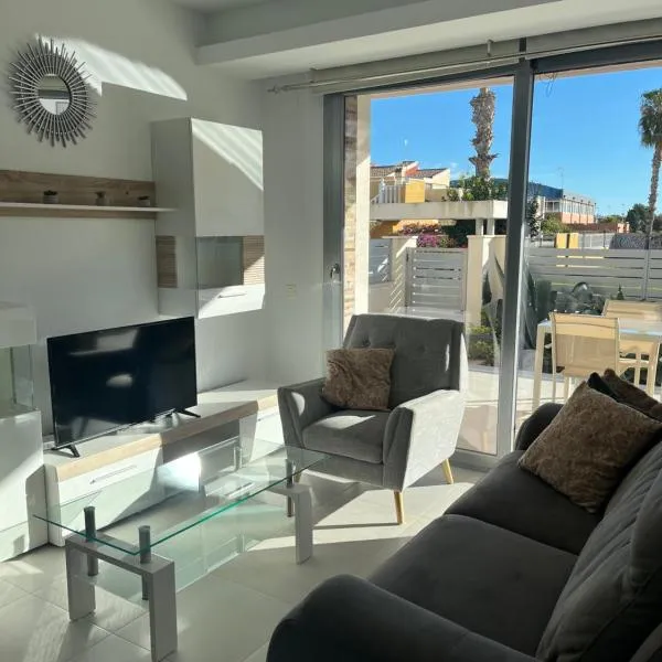 Casa Laguna Torrevieja, Hotel in Torrevieja