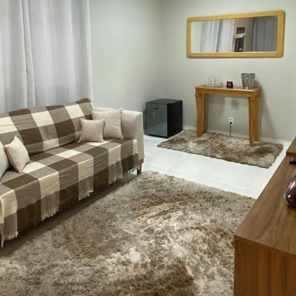 Apartamento em Casa de Vila