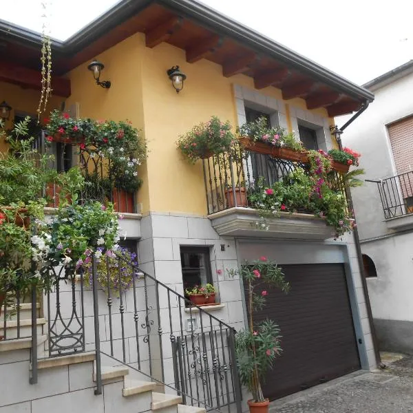 I QuattroGioielli, hotel SantʼAngelo le Frattéban