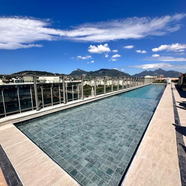 Metrô na porta-Piscina-Rooftop e Academia-Acesso rápido para os principais pontos turísticos
