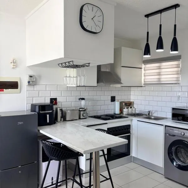 Luxury Studio In The Heart Of Town, hotel di Windhoek