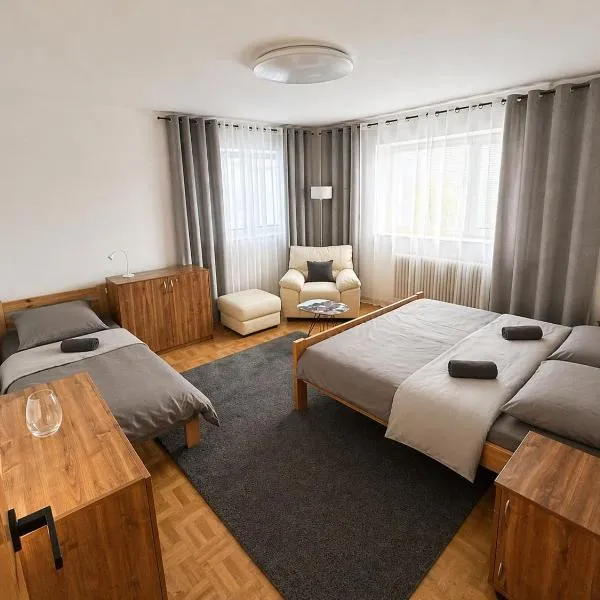 Ubytovanie Rudlová, hotel in Banská Bystrica