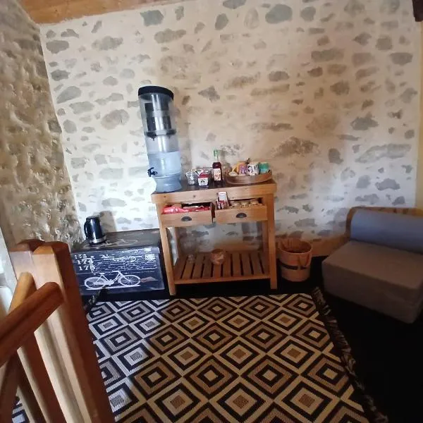 Chambres aux portes de Parthenay, hotel em Châtillon-sur-Thouet