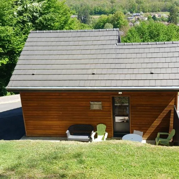 Chalet à L'orée du bois avec parking, hotel in Tournavaux