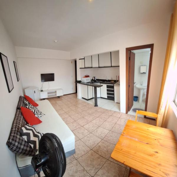 Loft central, cozinha e sala - Foto 4