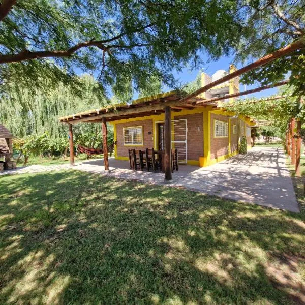 Cabañas El Sauce, hotel u gradu 'Albardón'