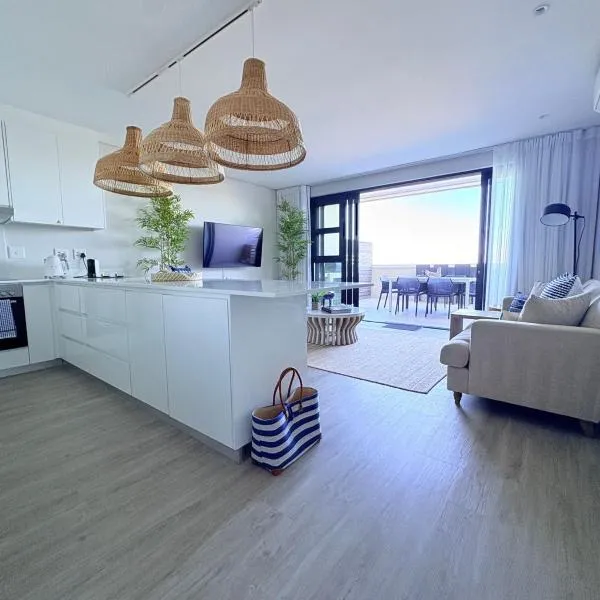 The View - Kalliste Ocean Front Stays, hotel Hermanusban