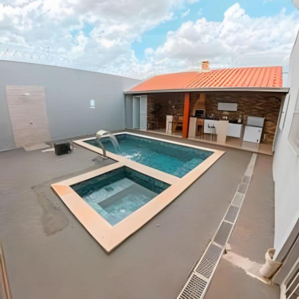 Casa de temporada completa, piscina em Uberaba
