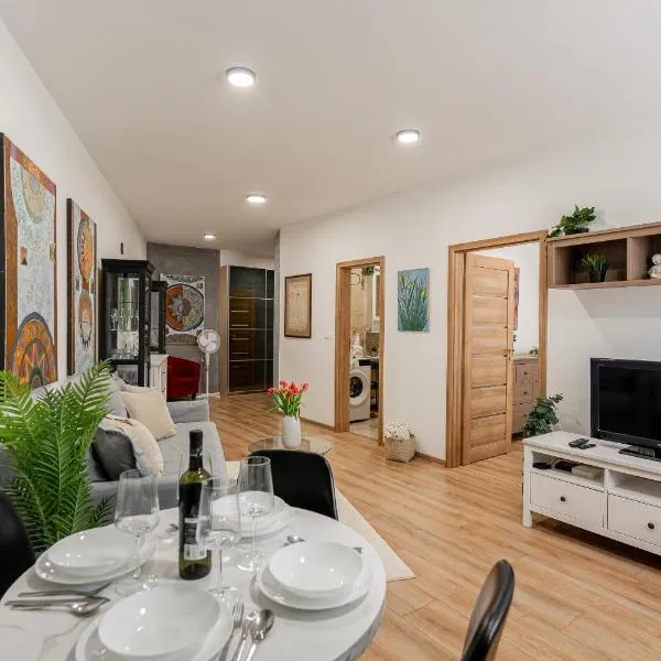 Centrum Kosice Apartment 60m2 4 beds, hotel di Košice