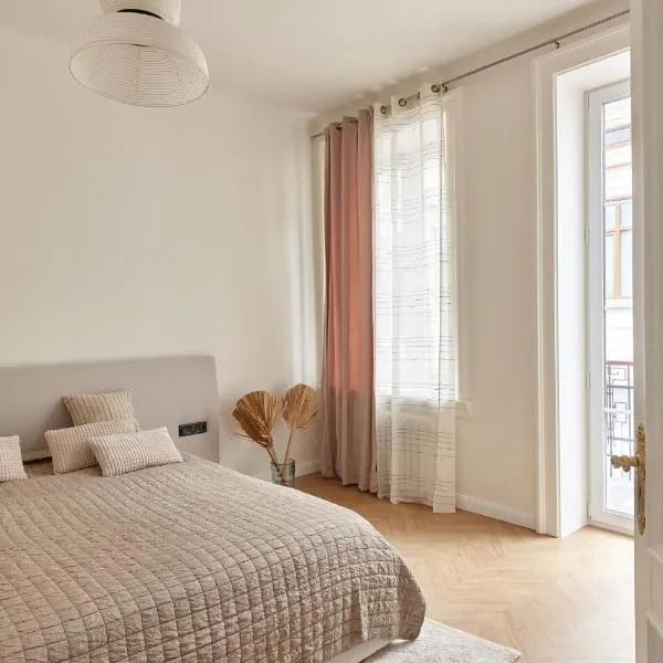 Karma Rooms, hotel Ternopilban