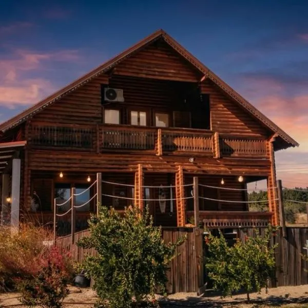 Chalé Casa das Estrelas MM, hotel en Pinhanços