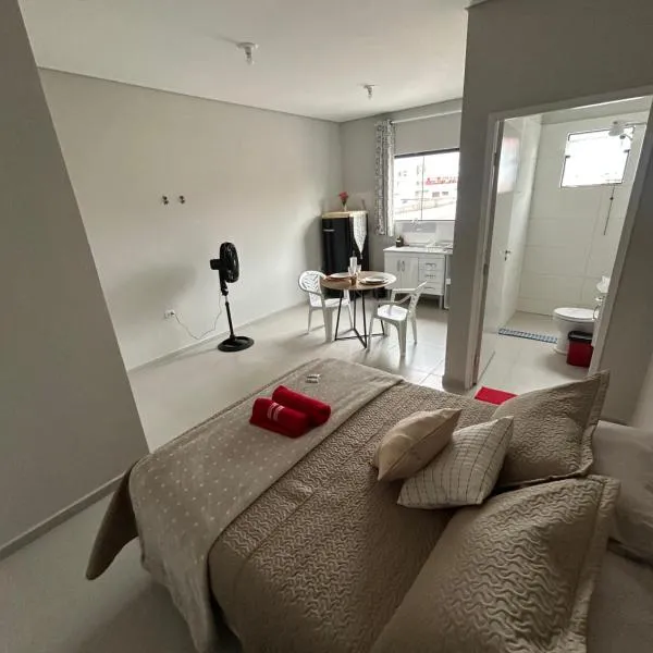 05 Studios centro,proximo a rodoviaria-itapeva sp, hotel i Itapeva
