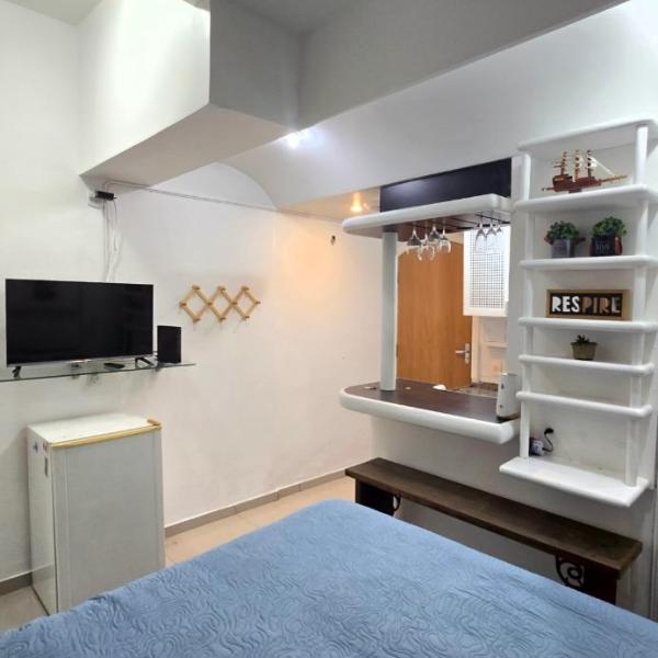 Lindo studio na quadra da praia Copacabana - Foto 5
