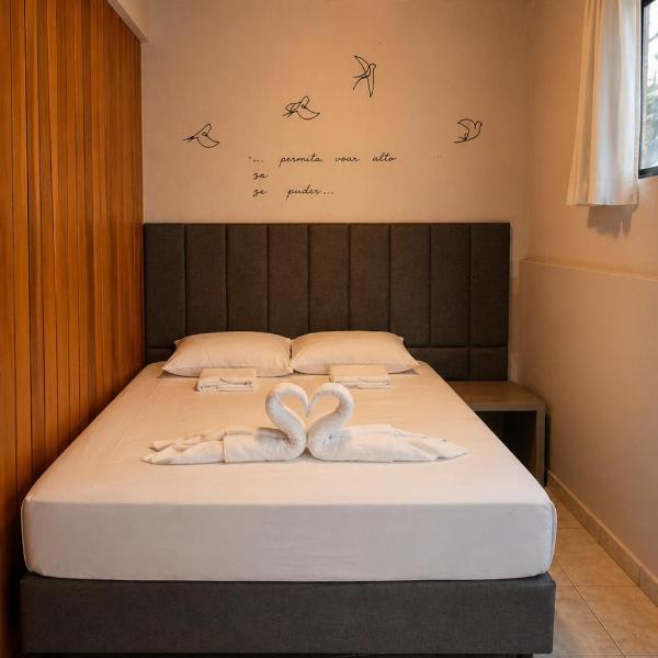 Refúgio com Varanda, Wi-Fi Rápido, 450m da Praia, seu Cantinho em BC