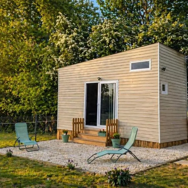 Cabane insolite en pleine nature - La cabane de Dim, ξενοδοχείο σε Grumesnil