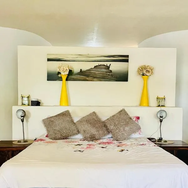 Nandina Self Catering, готель у місті Гейзівью