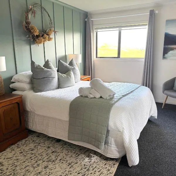 The Stables Lake and Country Retreat, hotel en Taupo