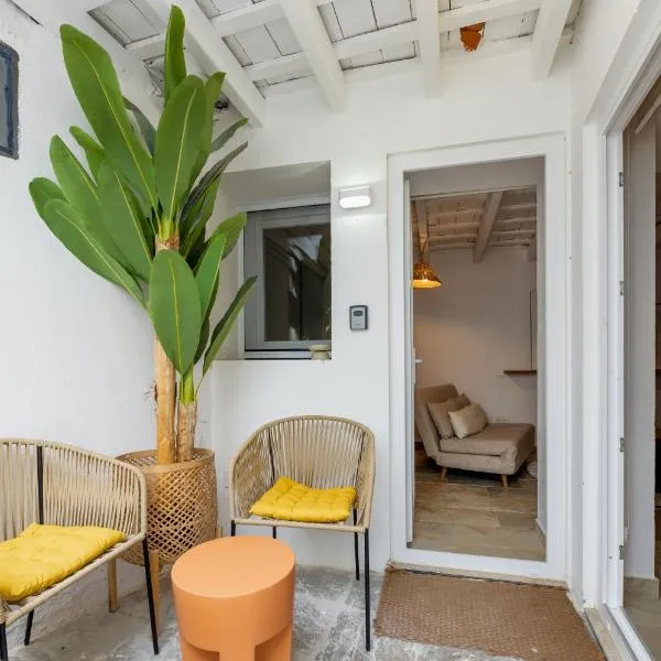 Silos Secret · Boutique Studio | Patio · A/C | Old Town Tarifa – hotel w mieście Tarifa