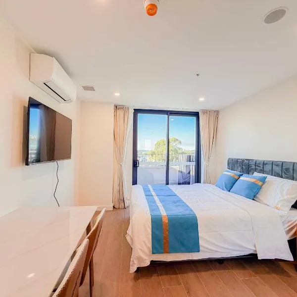 Auburn Studio, Entire Studio with Ensuite toilet and kitchen, hotel Sydneyben