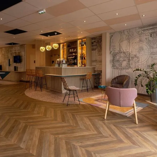 Viesnīca ibis Styles Chinon pilsētā Šinona