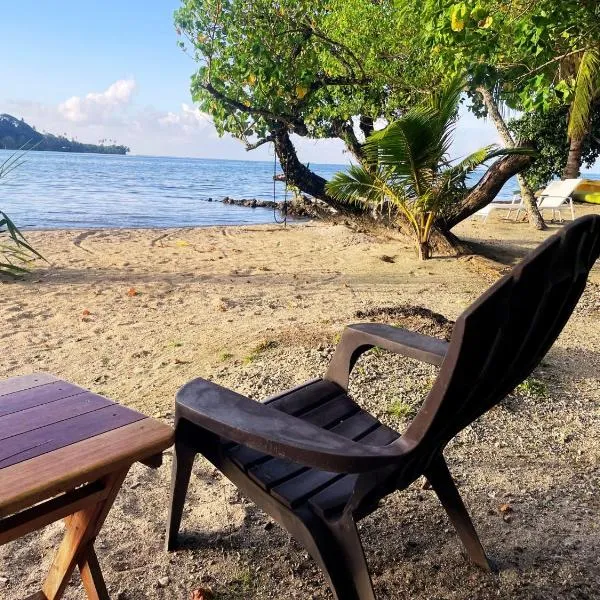 Fare Oviri Lodge, hotel in Opoa