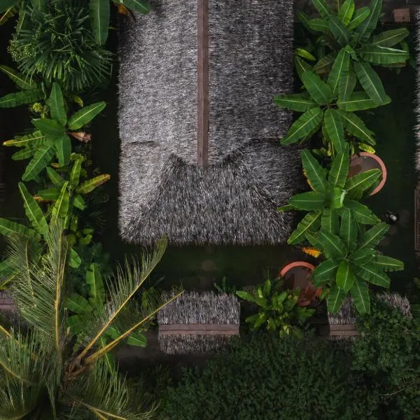 Beachside Villa with Private Pool - Kalima Villas, готель у місті Catangnan