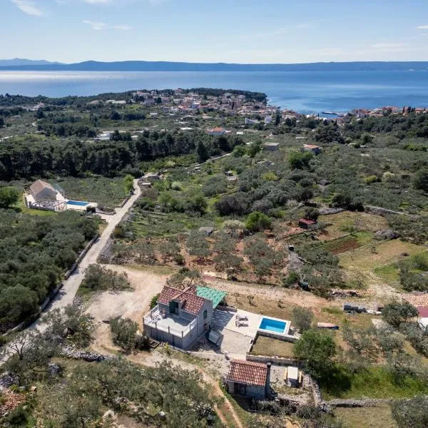 Megi Sea & Country House, хотел в Сумартин