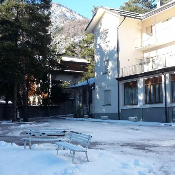 Casa San Francesco, hotel en Bardonecchia