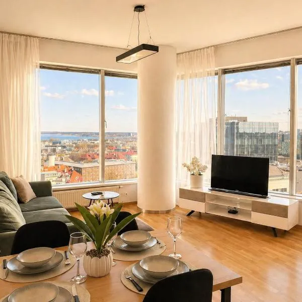 Panoramic Sea View - 12th floor, hotell i Tallinn