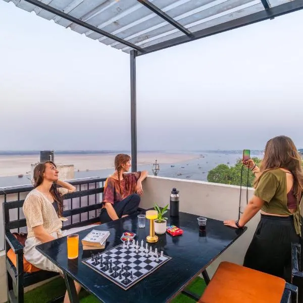 Madpackers Varanasi, hotel en Varanasi
