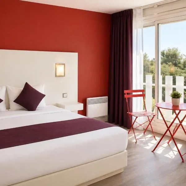 Logis Latitude Ouest Hôtel Restaurant & Spa, hotel din Locronan