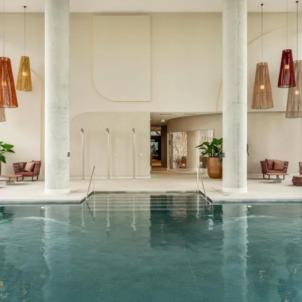 فندق فان دير فالك زفولة، فندق في زفوله