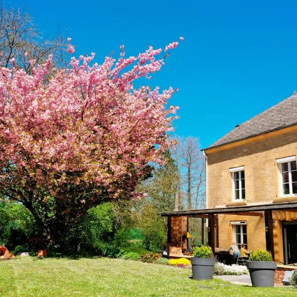 Gîte le Moulin de Warnécourt, hotel u gradu Warnécourt