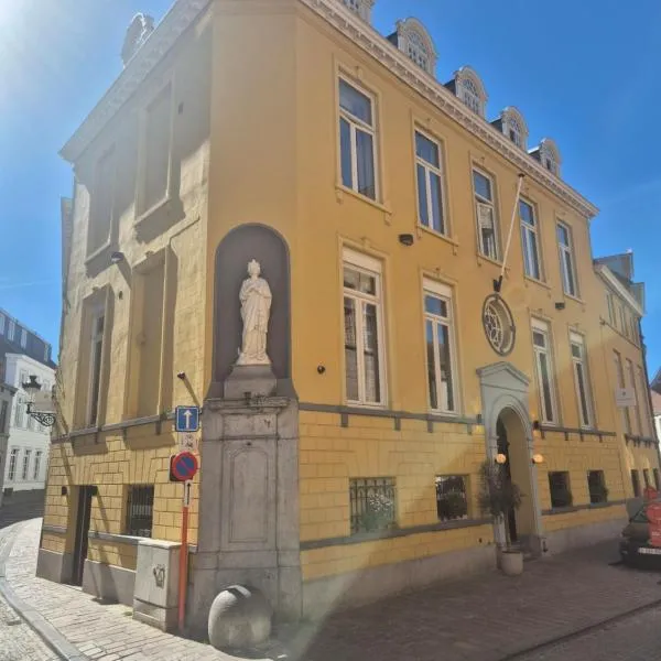 Hotel Lucca, khách sạn ở Brugge