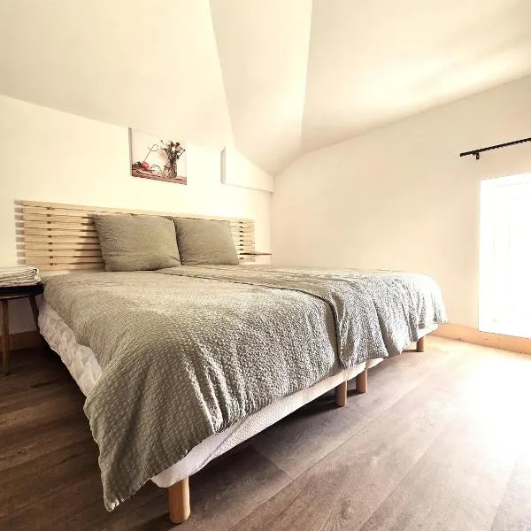 La Pie Qui têtte-Studio, Hotel in Vierville-sur-Mer