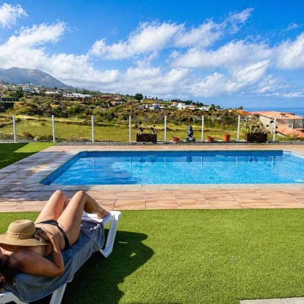 Vistas al mar, montaña y volcán, hotel i El Paso