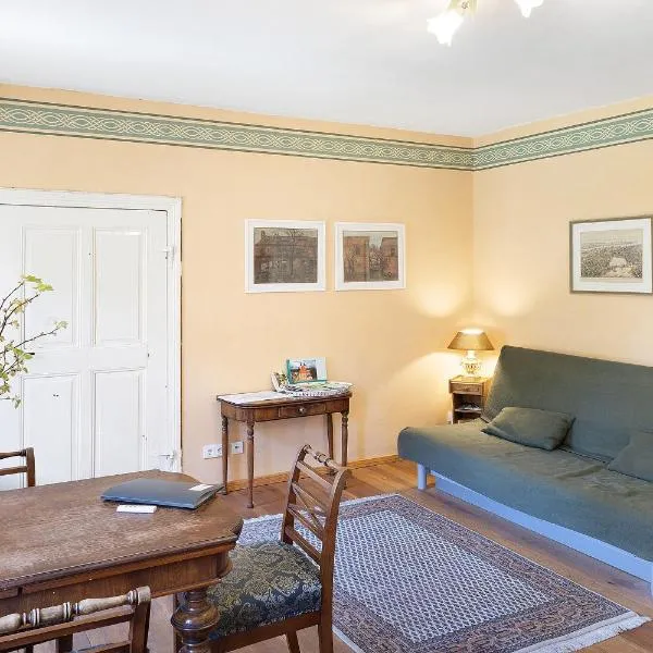 Ferienwohnung am Roten Schloss, hotel u gradu Glashütte