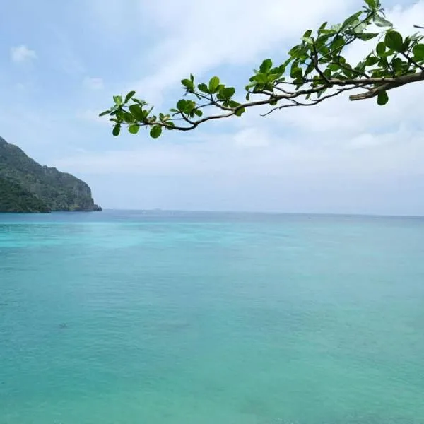 Phi Phi Oceanview Hill Bungalows: Phi Phi Don şehrinde bir otel