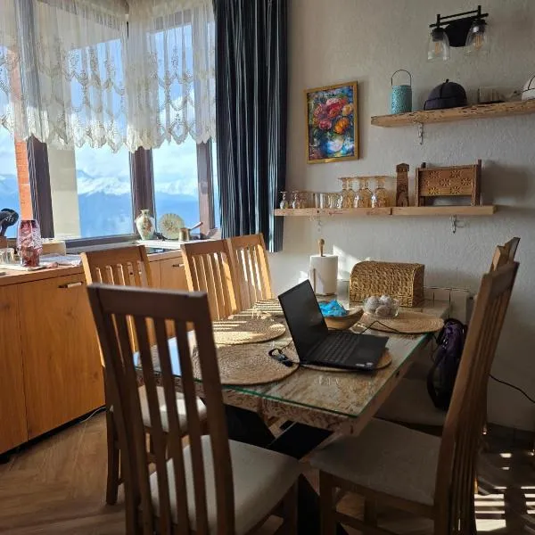 Datvina House Mravaldzali, hotell i Oni