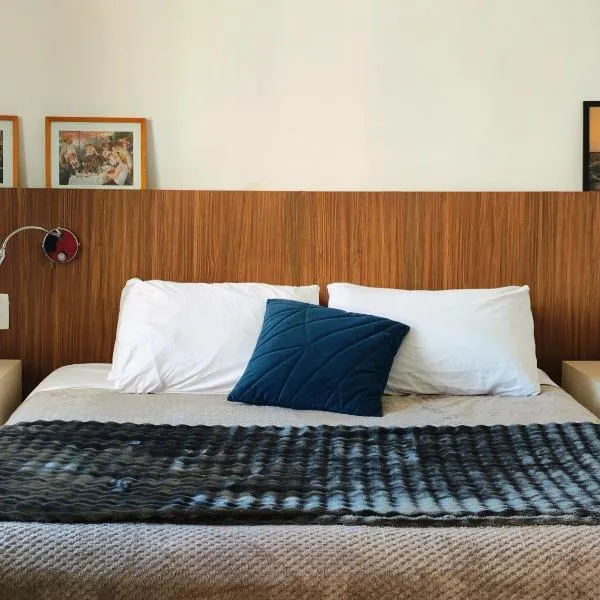 Flat em Alphaville com a melhor localização, hotel in Barueri