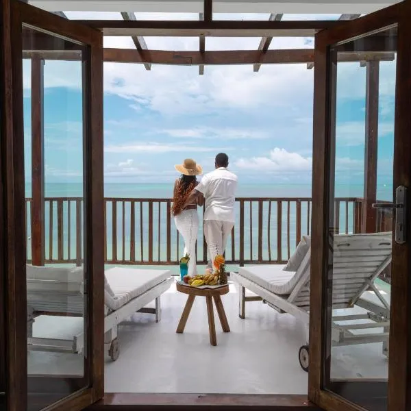 ZAN Island Beach Hotel: Jambiani şehrinde bir otel