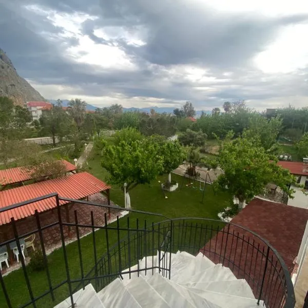 Apartments MOYRKOS، فندق في ميسولونغي