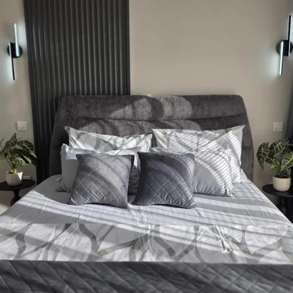 Апартамент "ИЛИЕВИ", hotel a Obzor