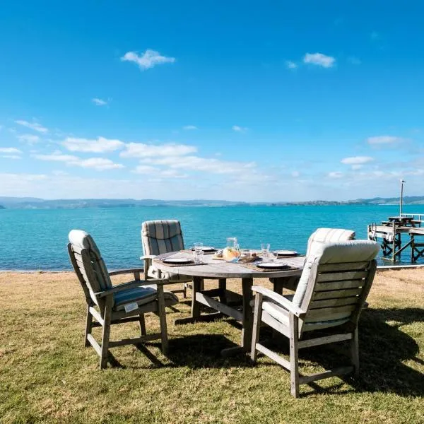 Waiheke Waters Edge, hotel v destinaci Omiha