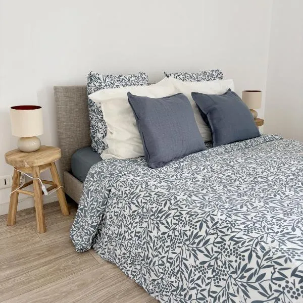 Maison de ville Cosy proche du Mont Saint Michel, hotel en Pleine-Fougères