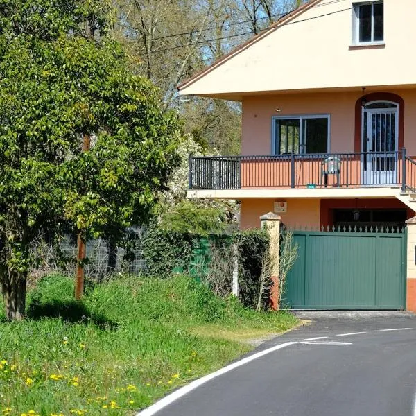 Casa Rural Barxa, hotel v mestu Monforte de Lemos