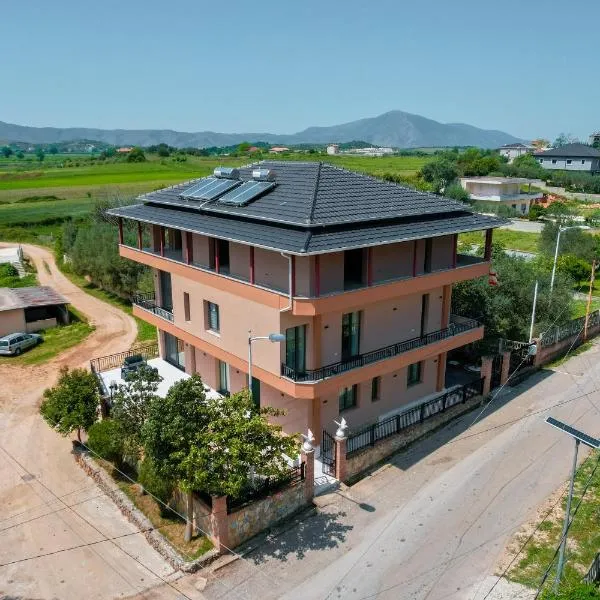 Riverside Villa, hotell i Tragjas