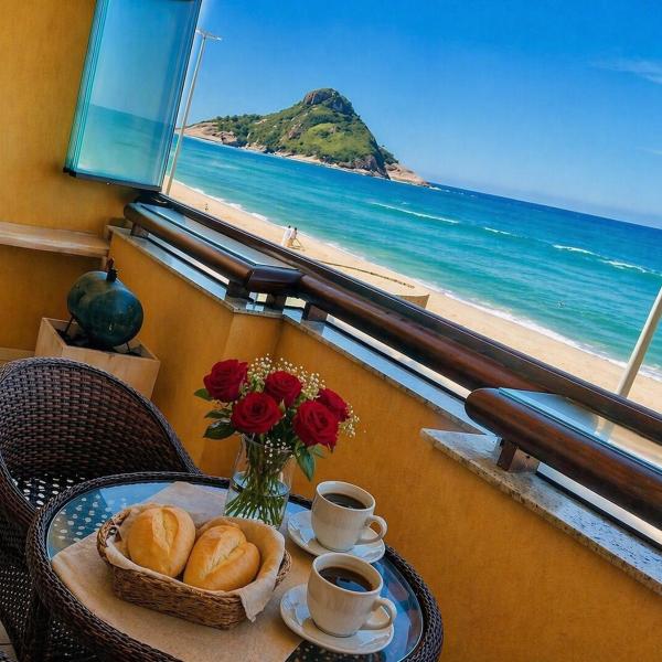 apartamento pé na areia