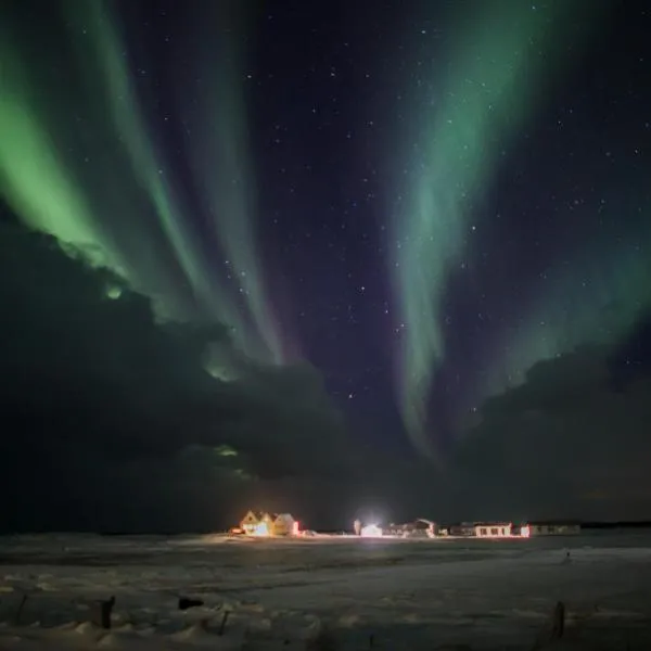 Eldborg Cabins and Guesthouse，位于Kolbeinsstaðir的酒店